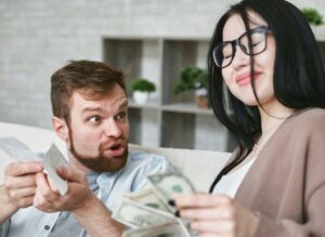 What Are the Important Benefits of Selling Houses for Cash?